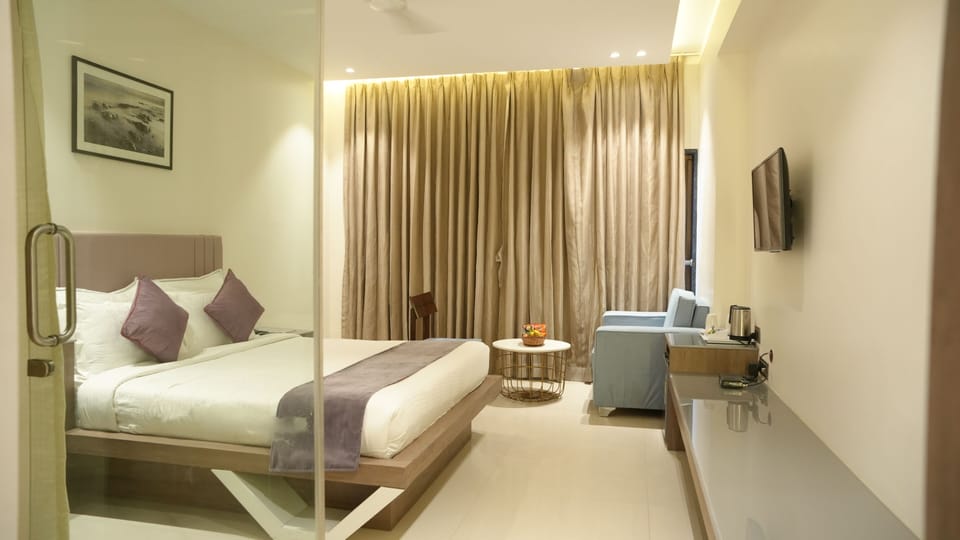 Deluxe Room, City View | View from room