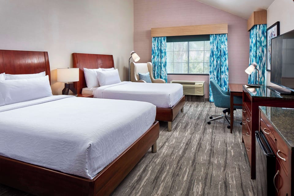 Egyptian cotton sheets, premium bedding, down comforters, desk