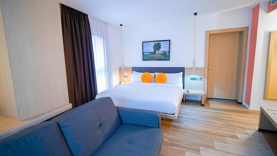 Family Suite | Premium bedding, memory foam beds, minibar, in-room safe