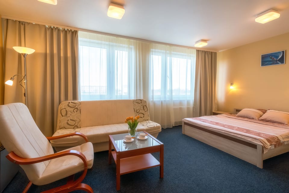 Business Double Room | Free WiFi