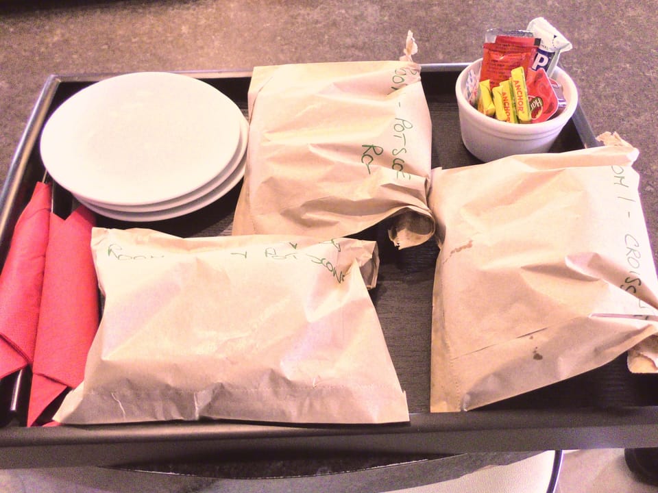 Daily local cuisine breakfast for a fee