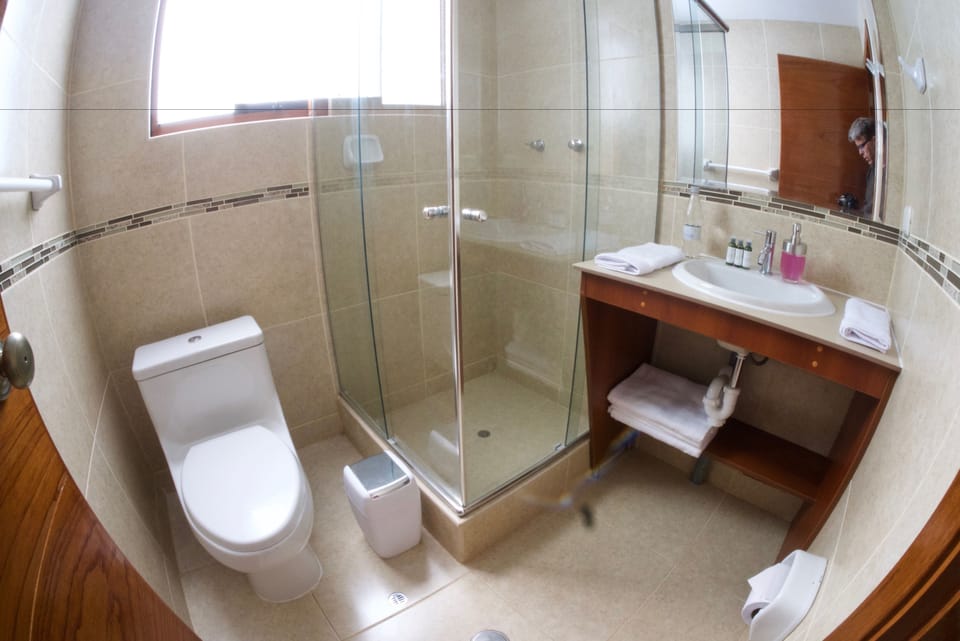 Classic Single Room | Bathroom | Shower, hair dryer, towels, soap