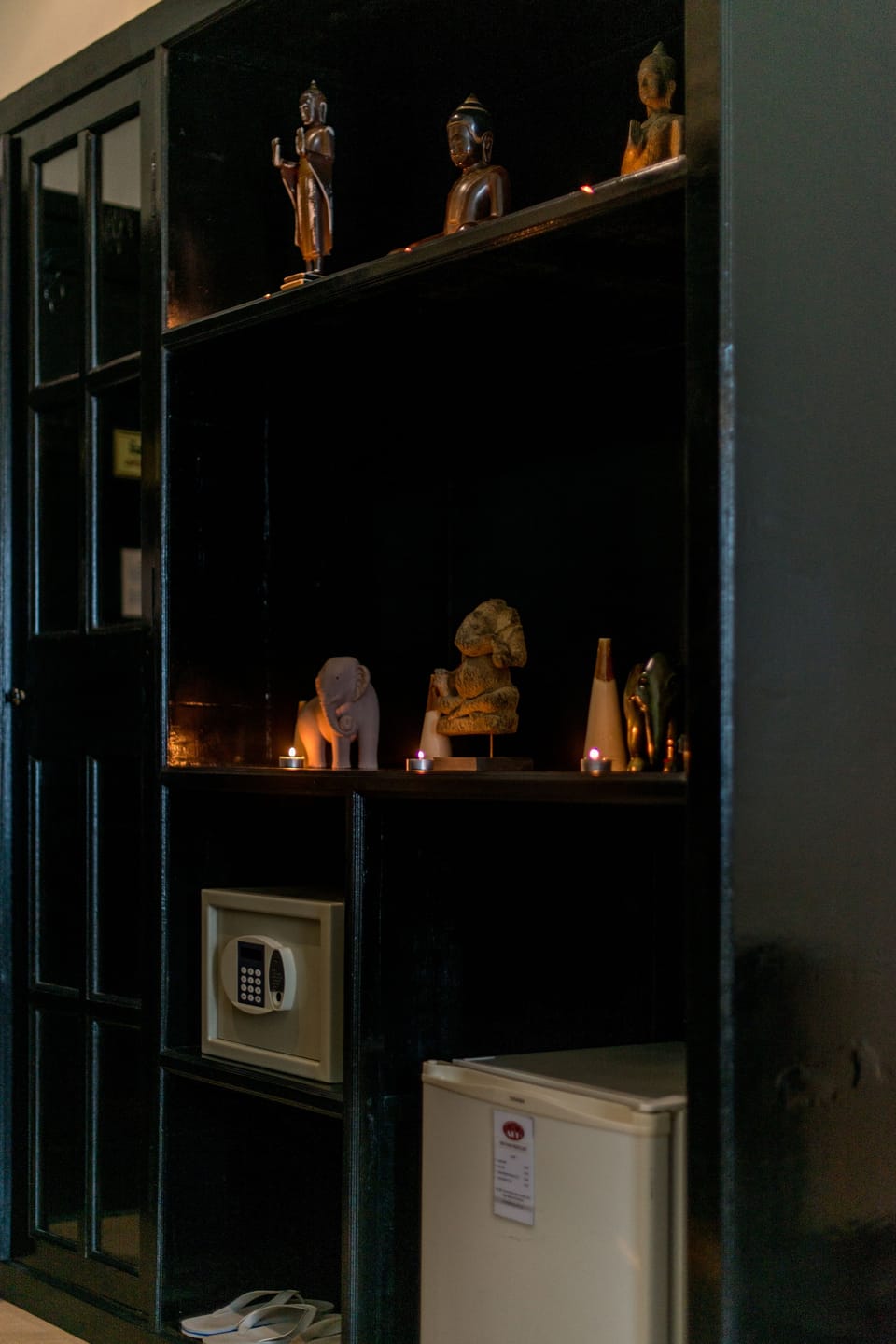 Couples treatment rooms, body treatments, aromatherapy, body wraps