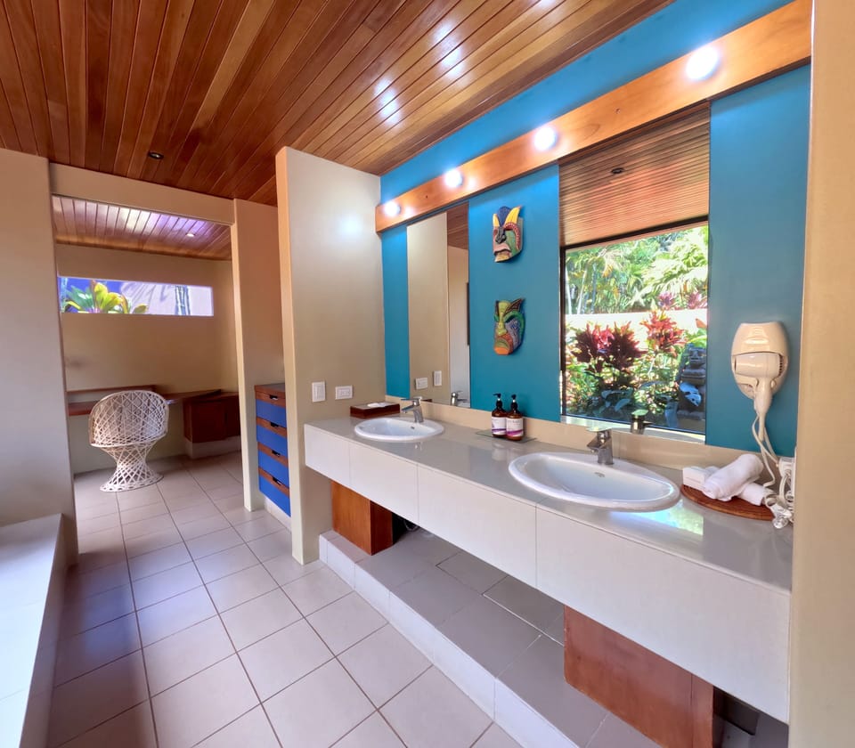 Ultra Plus Villa | Bathroom | Shower, eco-friendly toiletries, hair dryer, bathrobes