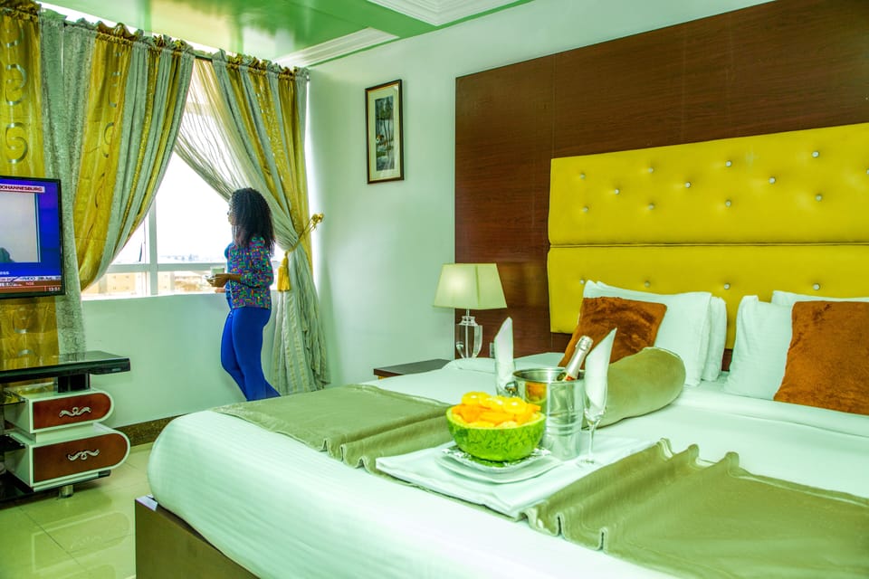 In-room safe, desk, laptop workspace, iron/ironing board