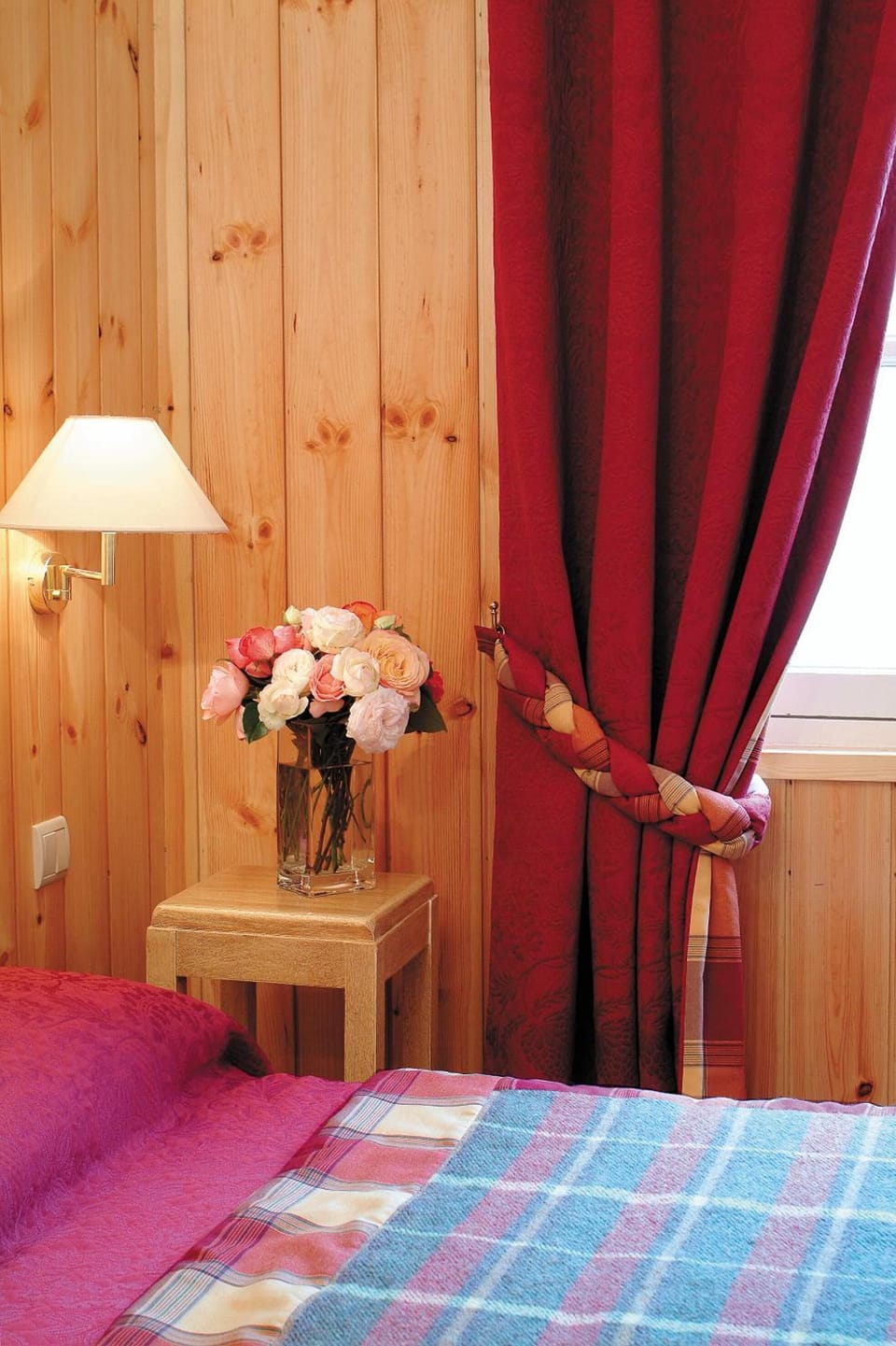 In-room safe, desk, cribs (free), WiFi (free)