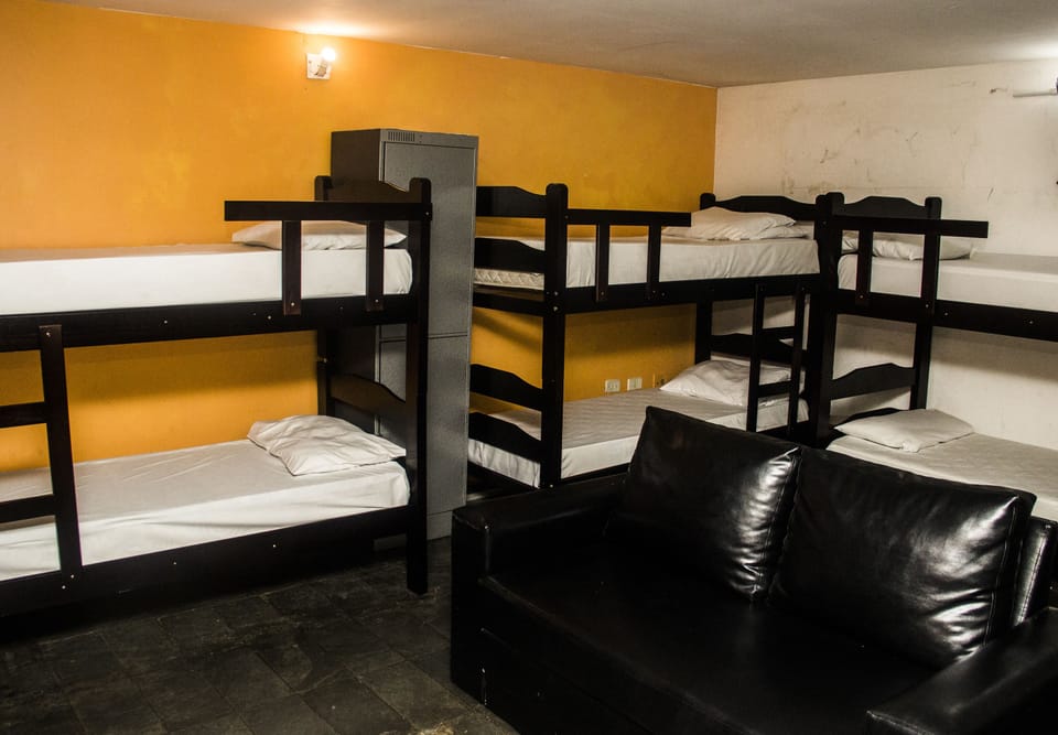 01 Bed in Shared Mixed Dormitory for 10 People | Iron/ironing board, free WiFi