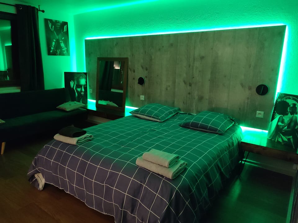 Triple Room | Down comforters, free minibar items, individually decorated, desk