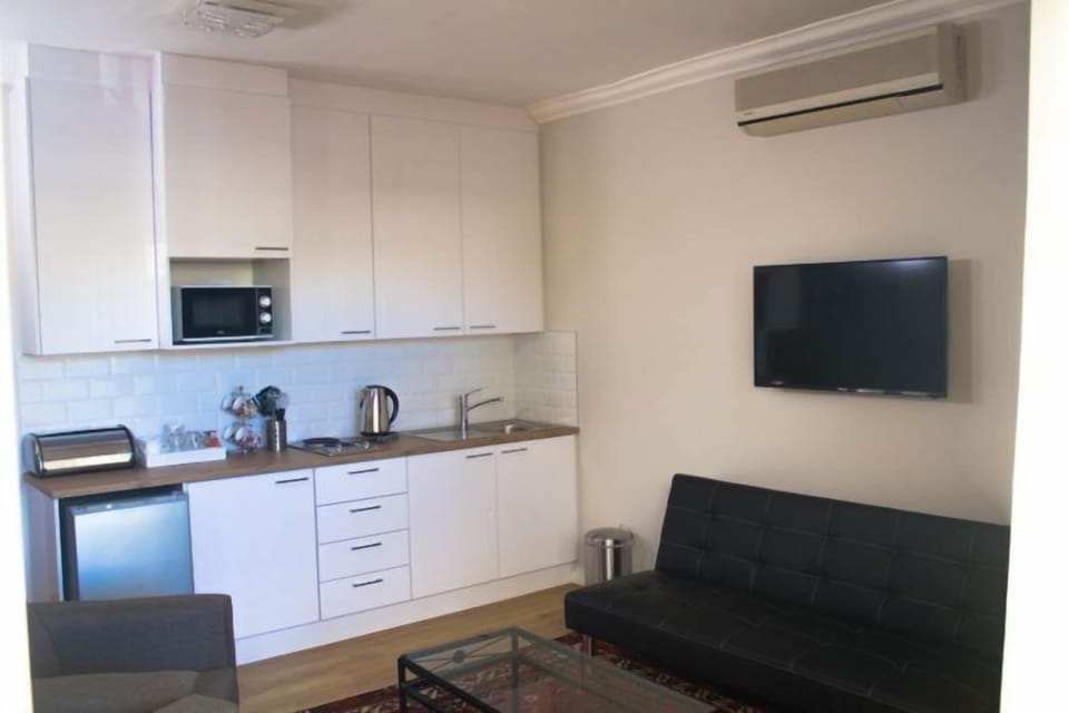 Standard Room (Self-Catering) | Private kitchenette | Mini-fridge, electric kettle