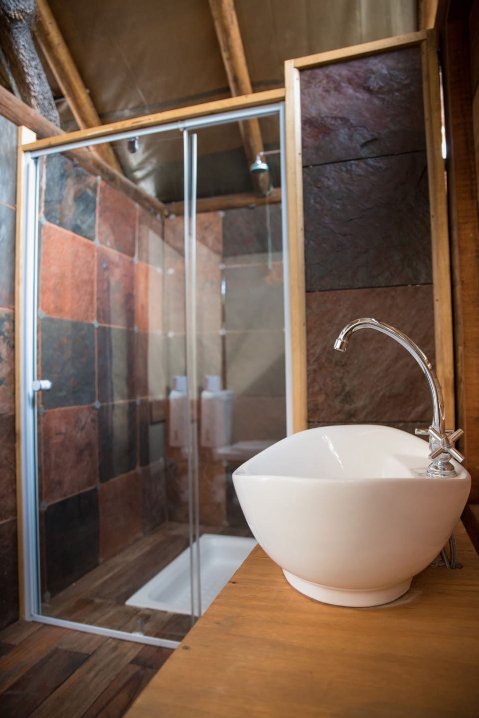 Safari Tent  | Bathroom | Shower, towels
