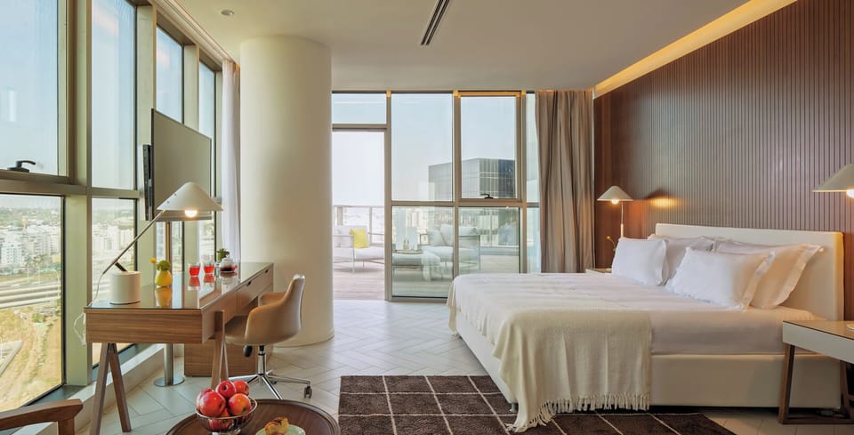 Premium Double or Twin Room, Balcony | Minibar, in-room safe, desk, soundproofing