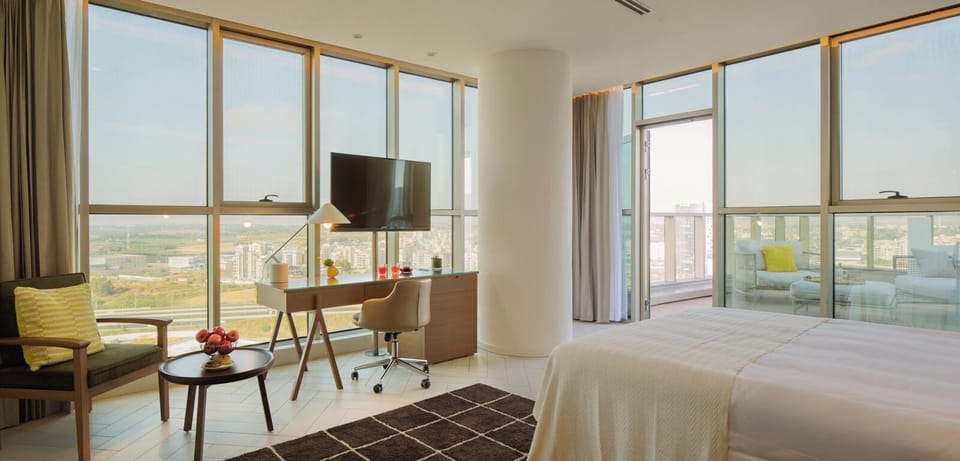 Premium Double or Twin Room, Balcony | Minibar, in-room safe, desk, soundproofing