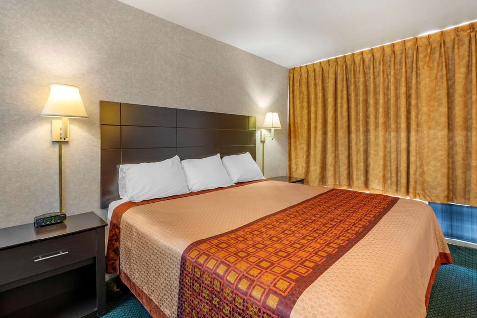 Blackout drapes, rollaway beds (surcharge), WiFi (free), bed sheets