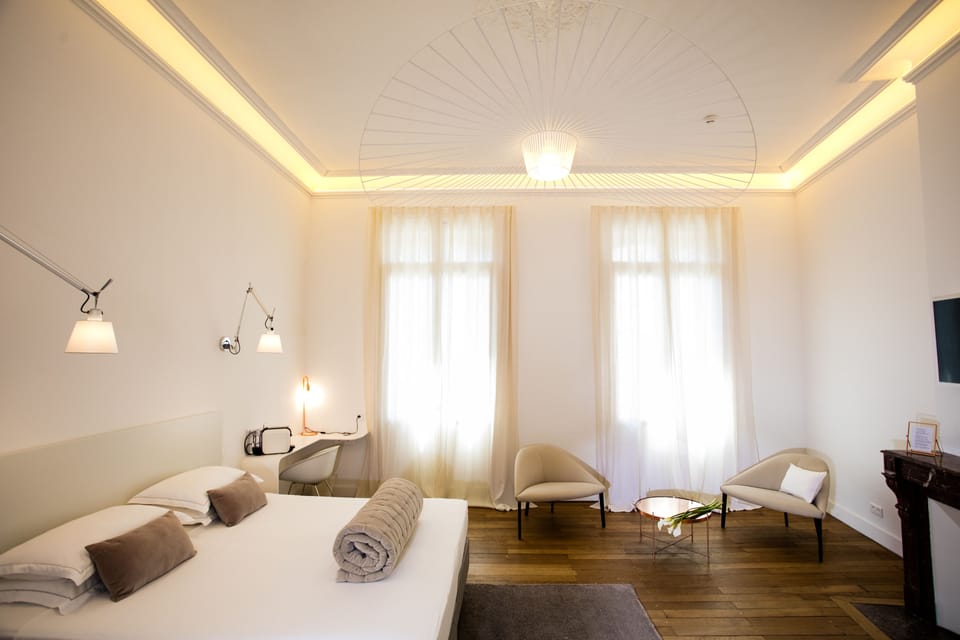 Folie Douce, Double or twin room | Premium bedding, minibar, in-room safe, individually decorated