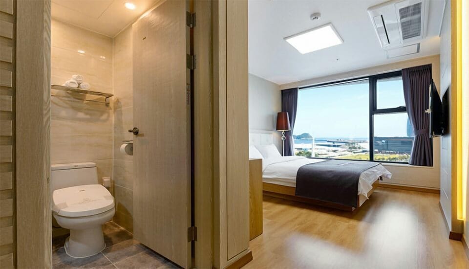 Double Room (Ocean View and City View, first come first serve upon booking) | Hypo-allergenic bedding, free WiFi, bed sheets
