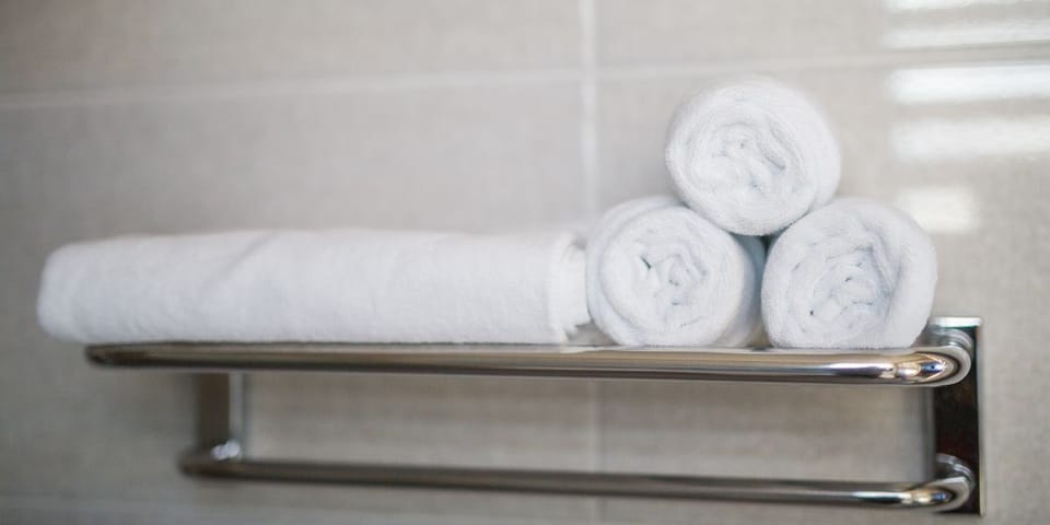 Double Room (Ocean View and City View, first come first serve upon booking) | Bathroom amenities | Shower, free toiletries, hair dryer, slippers