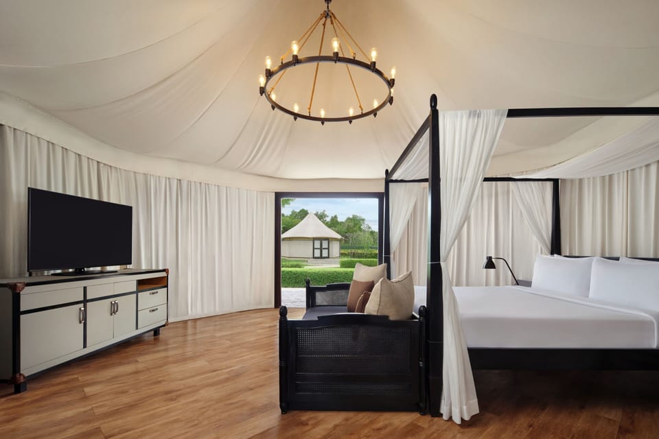 Minibar, in-room safe, desk, blackout drapes