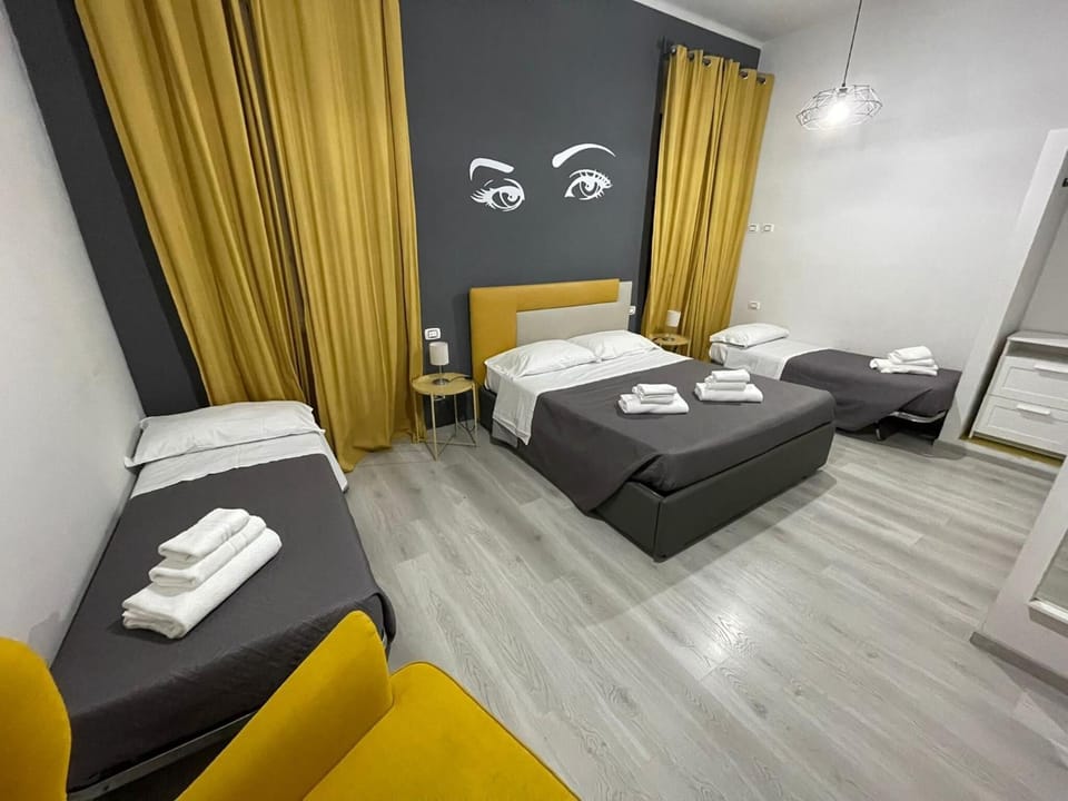 Desk, cribs/infant beds, free WiFi, bed sheets