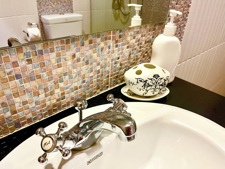 Deluxe Double Room (3-Gothic) | Premium bedding, down comforters, desk, laptop workspace