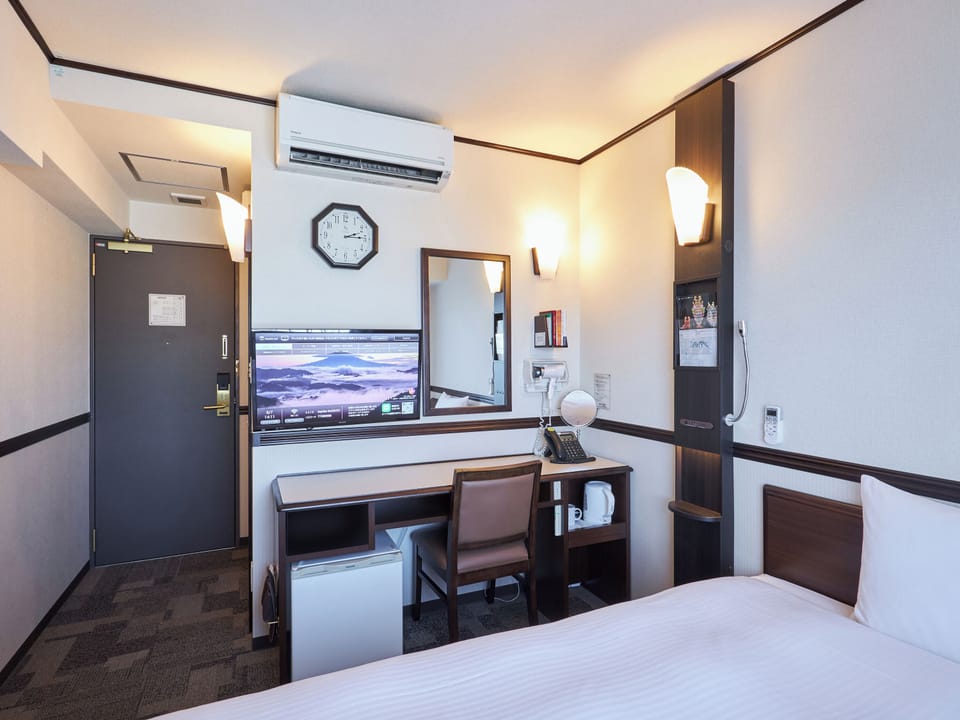 Desk, blackout drapes, iron/ironing board, WiFi