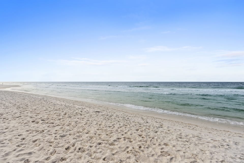 Sunswept Condo Rentals by Panhandle Getaways Apartment in Lower Grand Lagoon