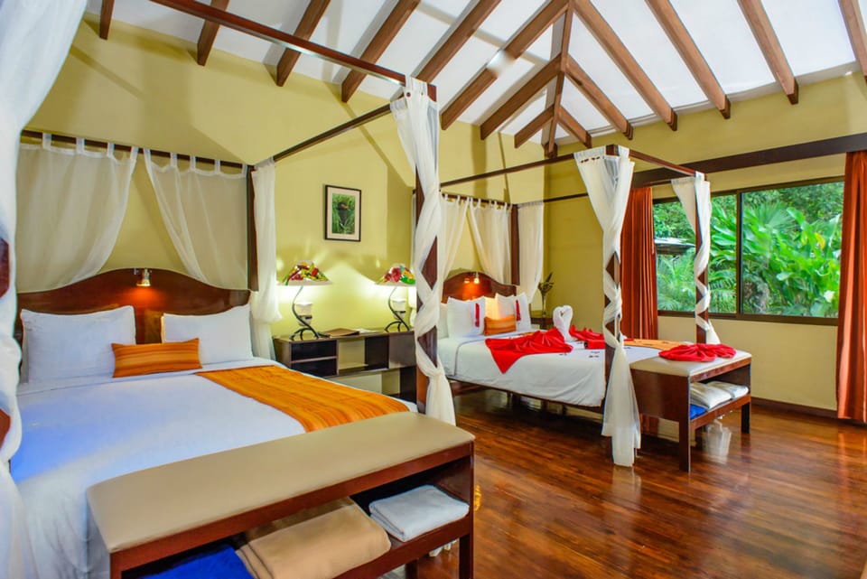 Deluxe Room, 2 Queen Beds | Premium bedding, minibar, in-room safe, desk