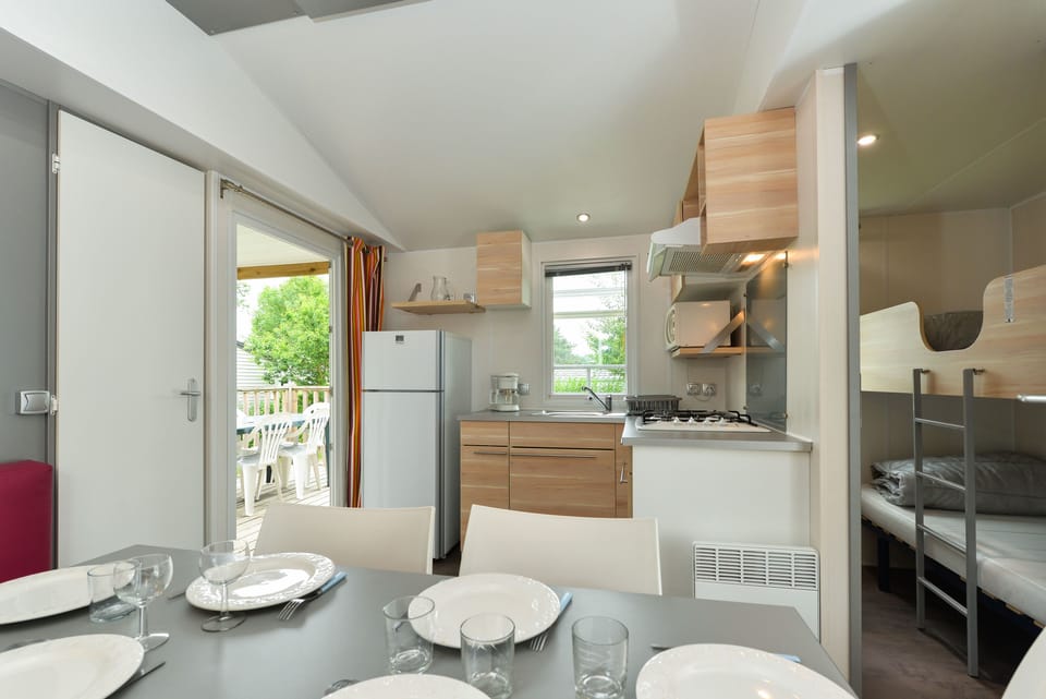 Comfort Mobile Home (Arthur ) | Living room | Foosball, table tennis, books