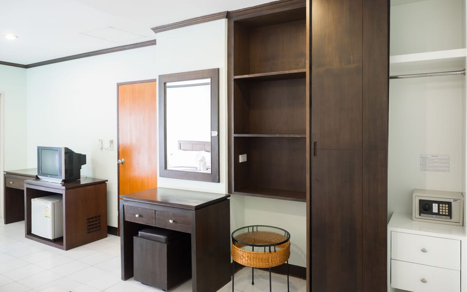 Family Room | Room amenity