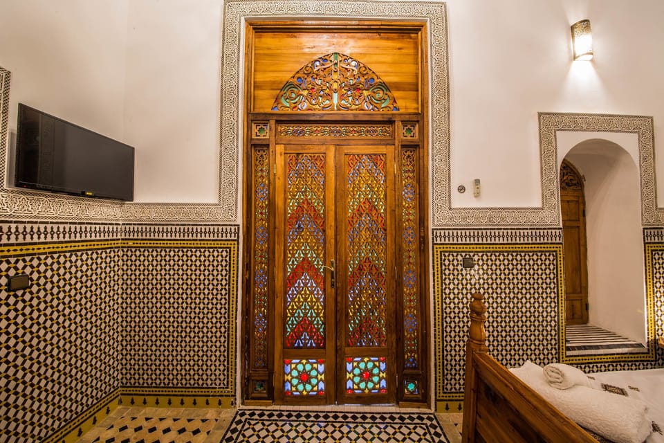 Double Room, 1 Bedroom | In-room safe, desk, WiFi (free), individually decorated