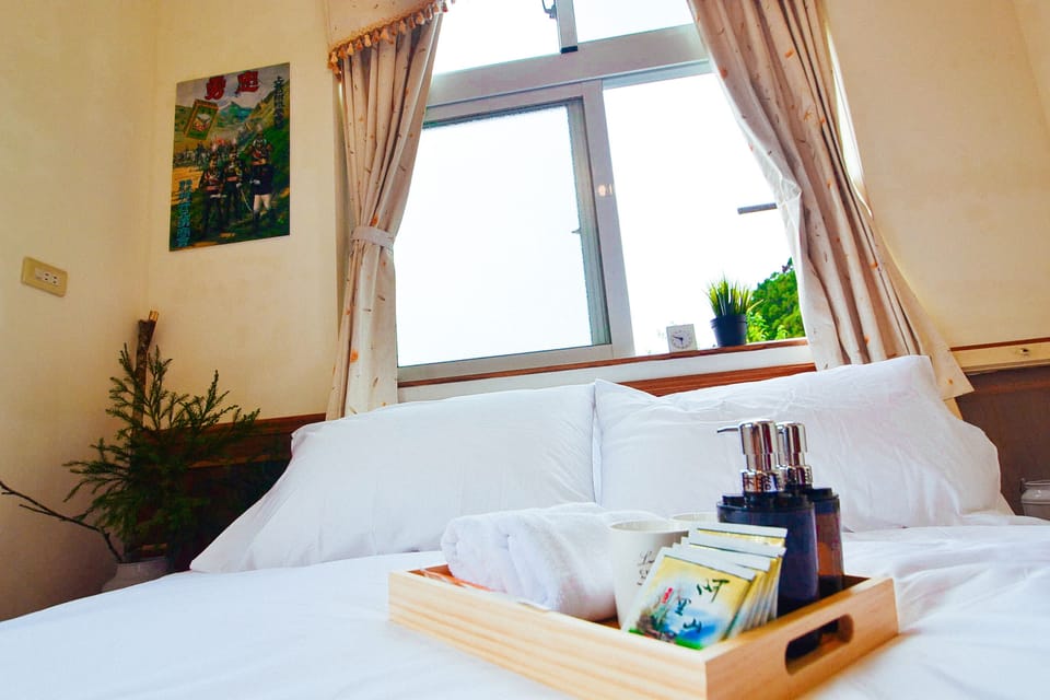 Standard Double Room | Individually decorated, individually furnished, blackout drapes