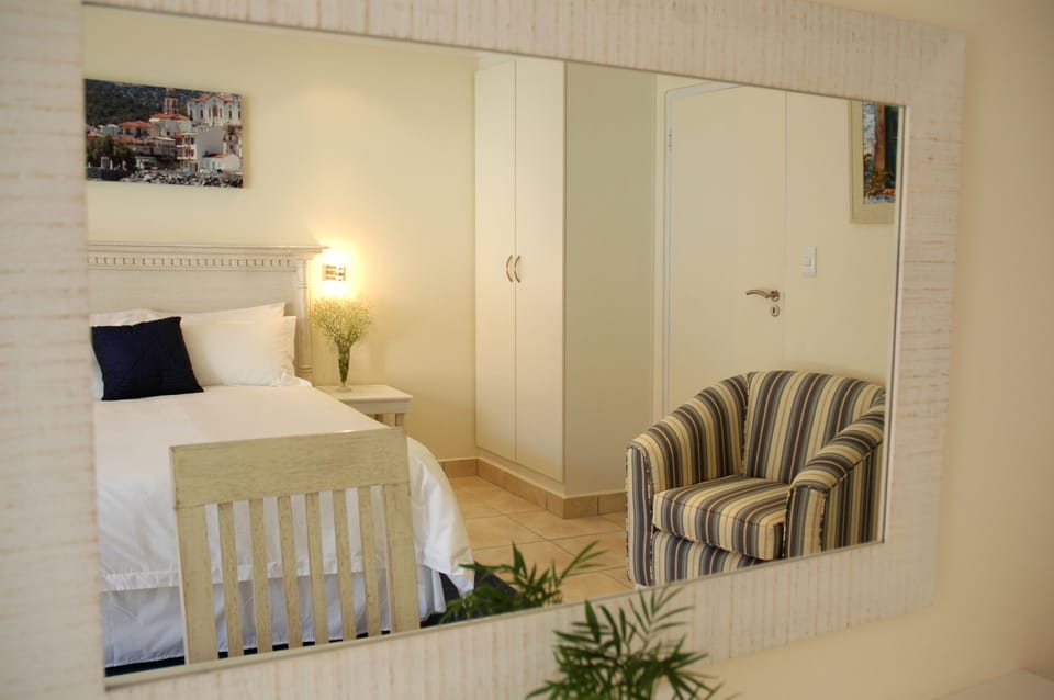 Standard Double Room | Desk, laptop workspace, iron/ironing board (on request), WiFi (free)