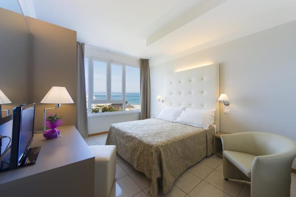 Minibar, in-room safe, desk, blackout drapes