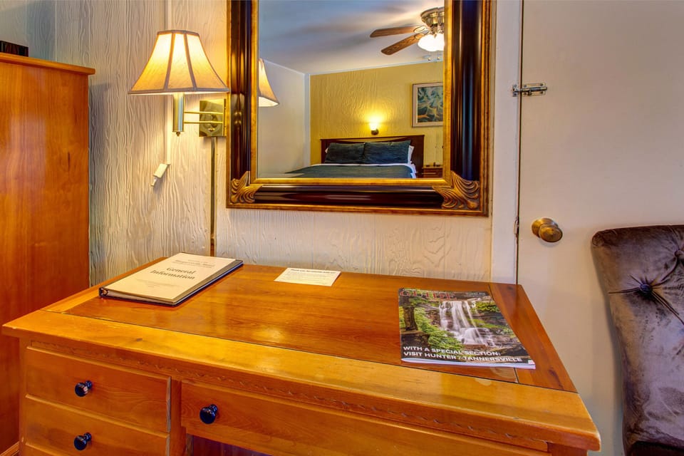 Room, 2 Queen Beds | Free WiFi, bed sheets