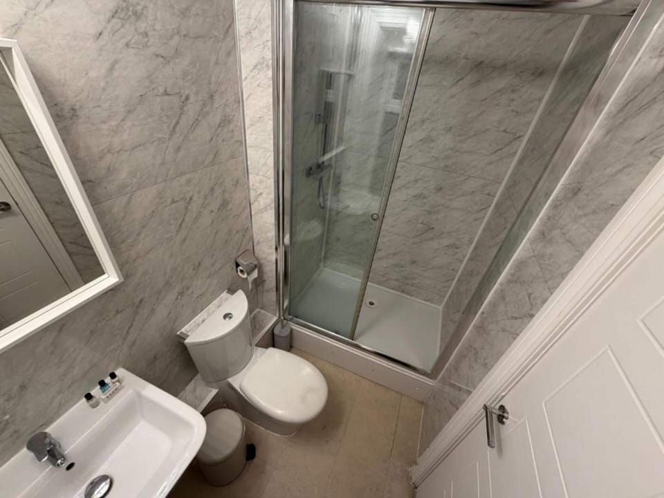 Shower, free toiletries, towels, soap