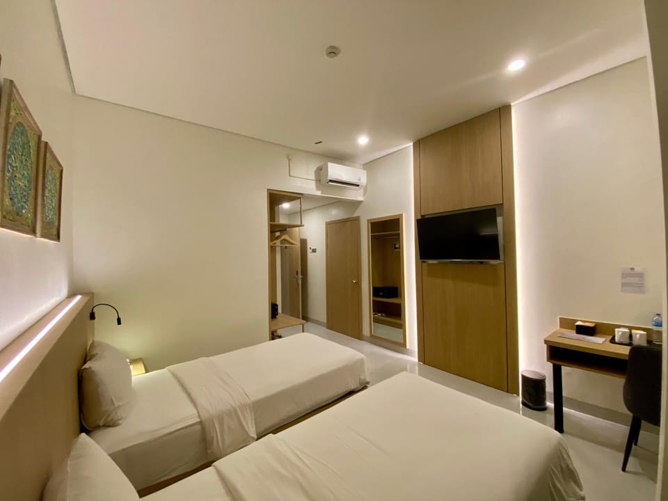 In-room safe, blackout drapes, iron/ironing board (on request)