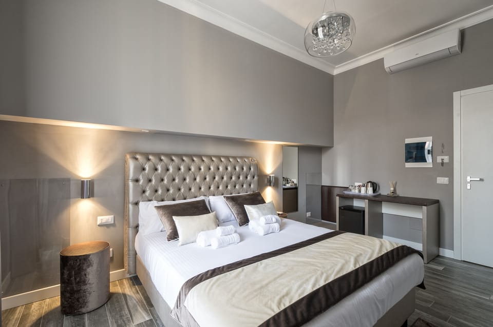 Classic Double Room, City View | Pillowtop beds, in-room safe, desk, iron/ironing board