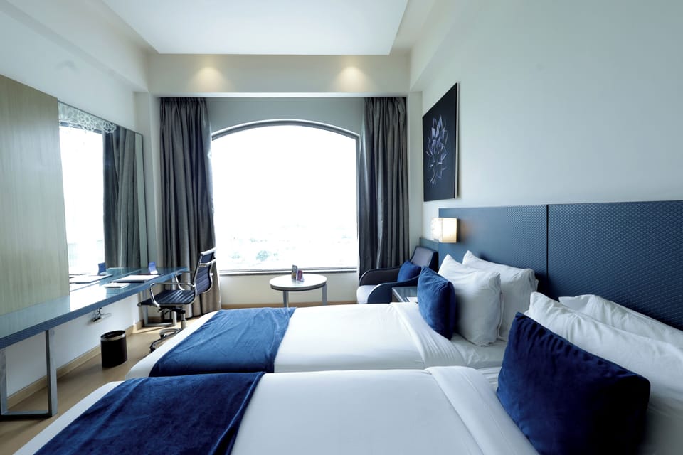 Premium bedding, minibar, in-room safe, desk