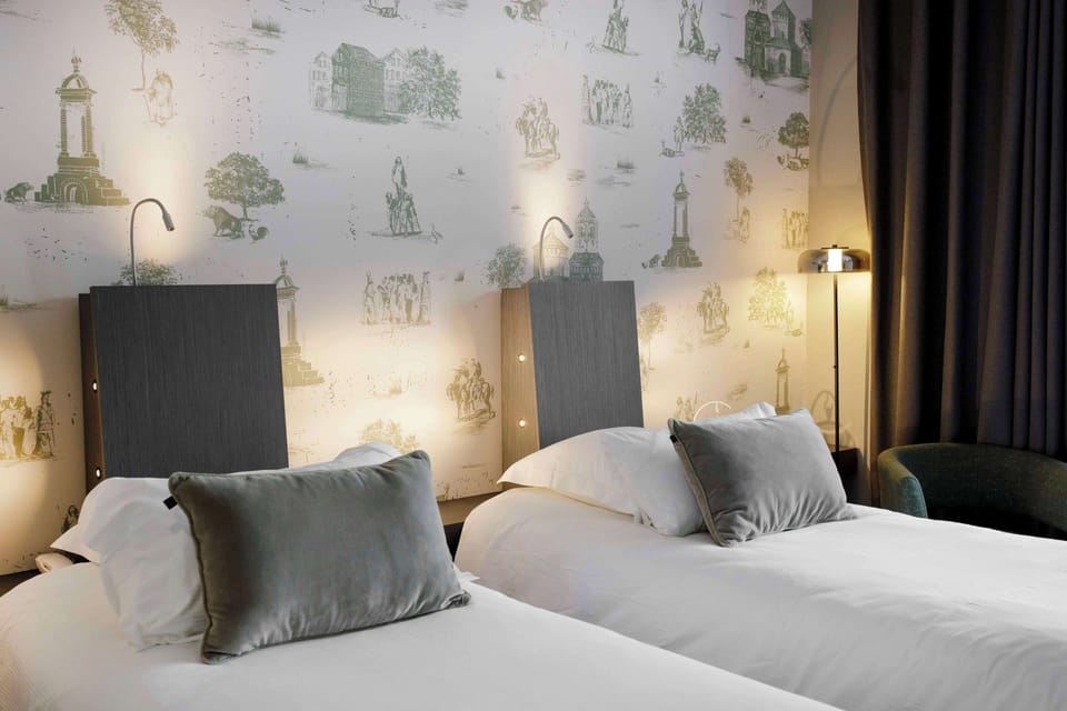 Standard Room, 2 Twin Beds | 1 bedroom, premium bedding, pillowtop beds, minibar