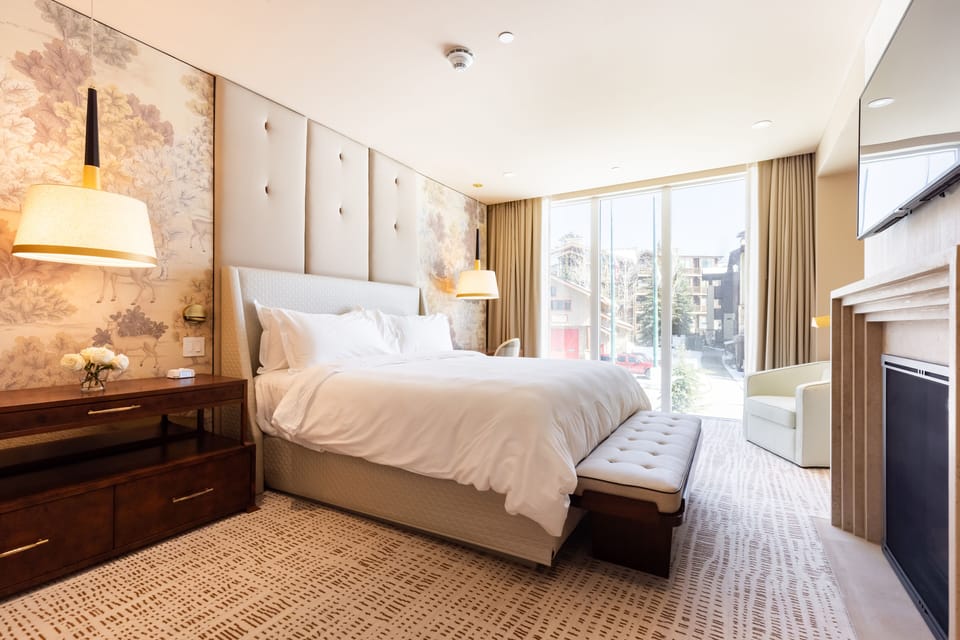 Premium bedding, down comforters, pillowtop beds, minibar