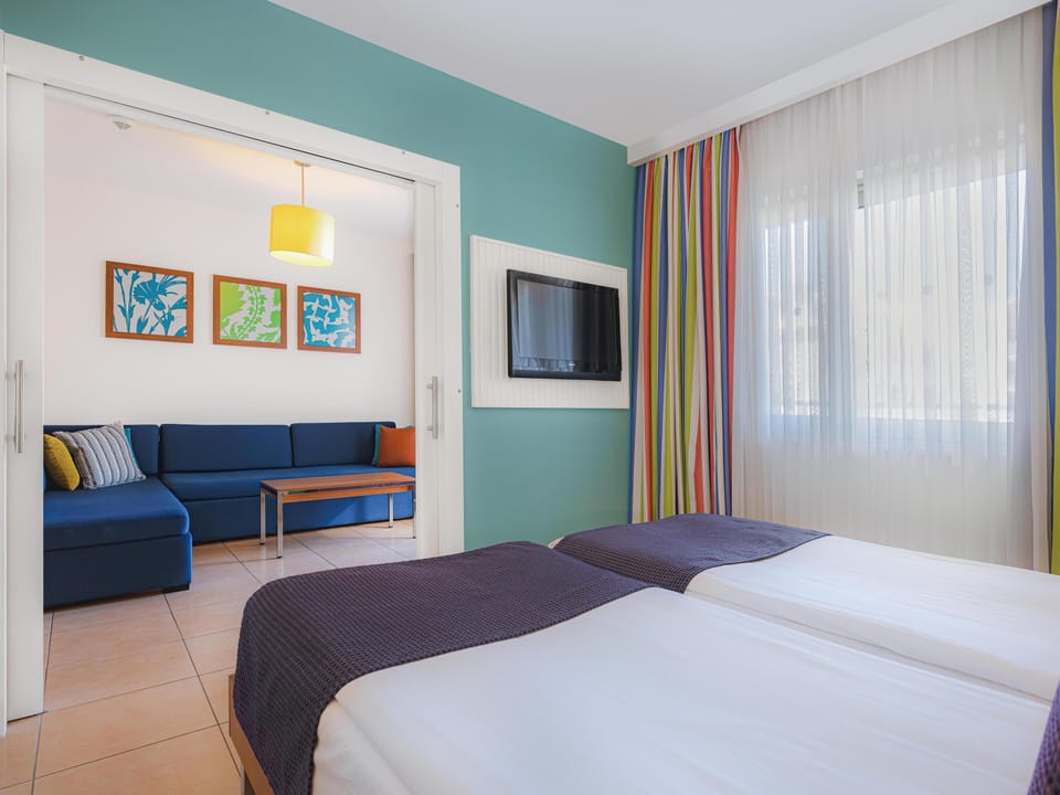 1 bedroom, minibar, in-room safe, desk