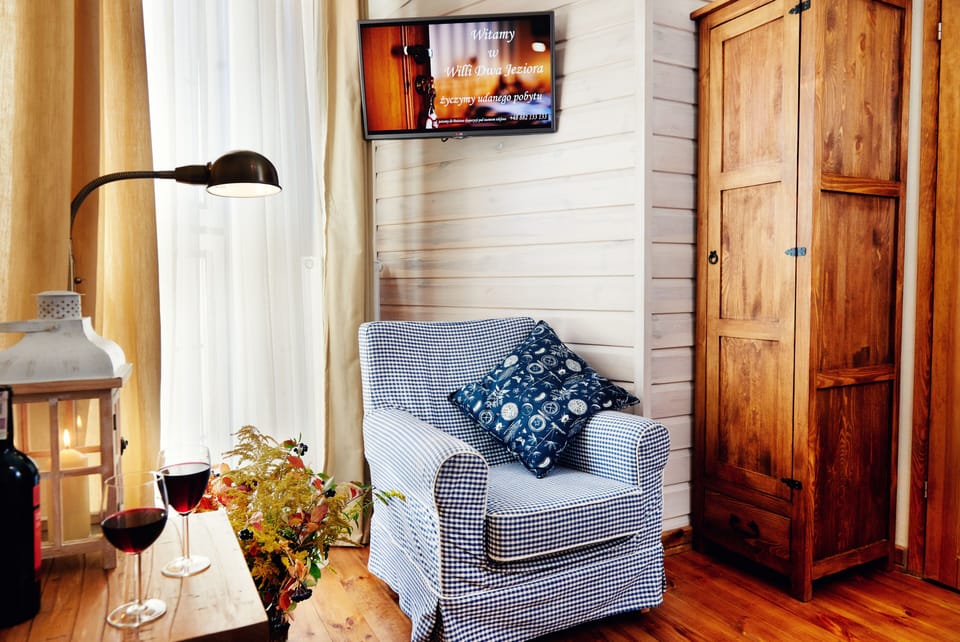 Double Room | Individually decorated, individually furnished, desk, laptop workspace