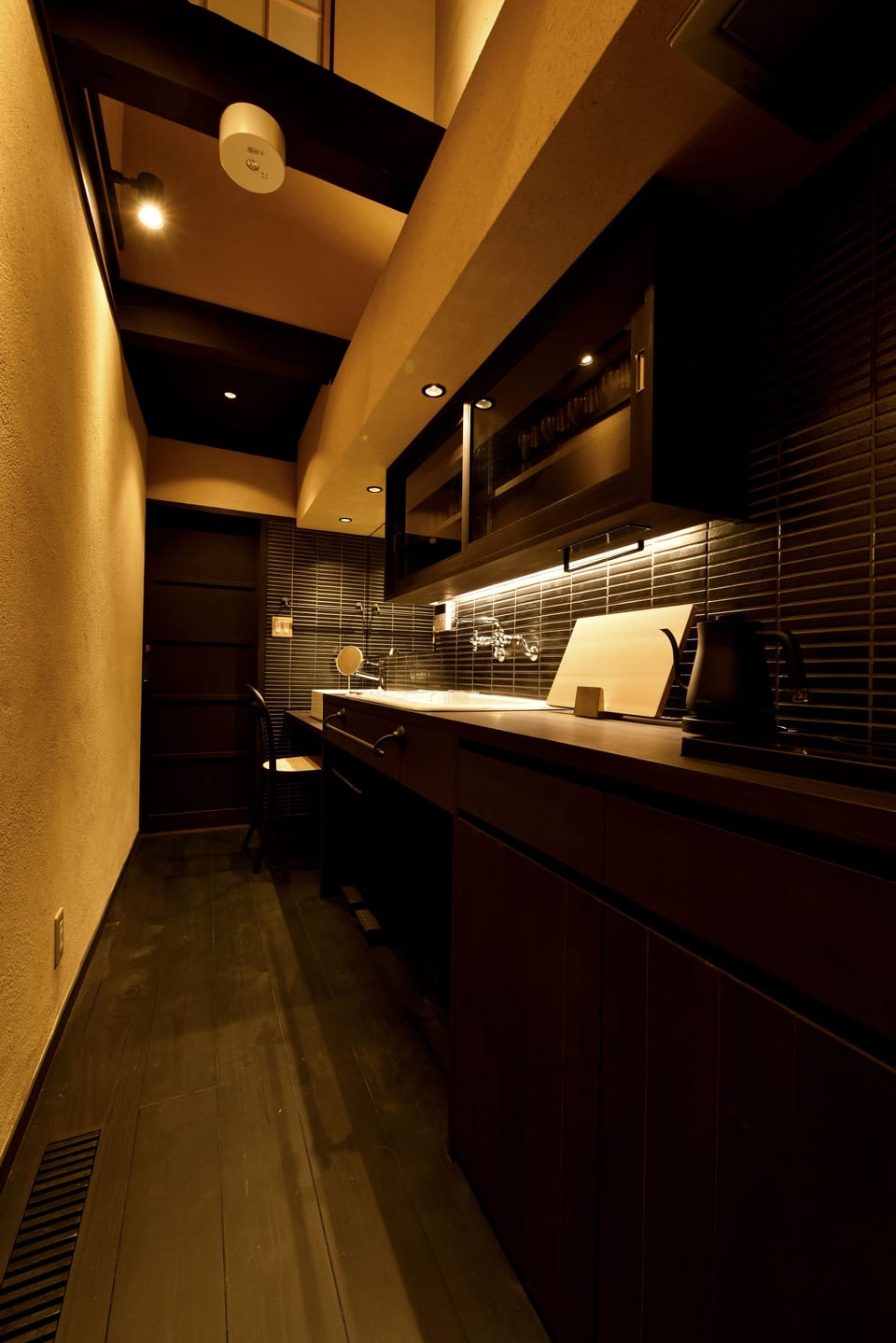 Traditional House | Private kitchenette | Fridge, microwave, electric kettle, rice cooker