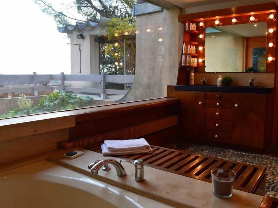 Casa Marta : Suites - Terrasses et vue Panoramique Bed and Breakfast in Provence
