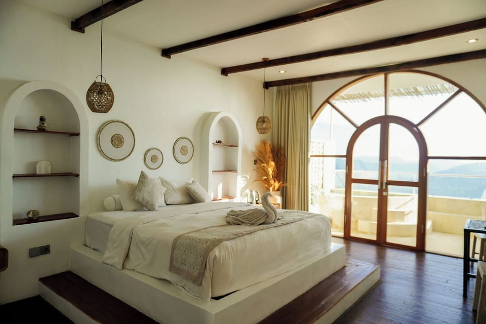 Premium Double Room, 1 King Bed, Mountain View | Desk, laptop workspace, free WiFi, bed sheets
