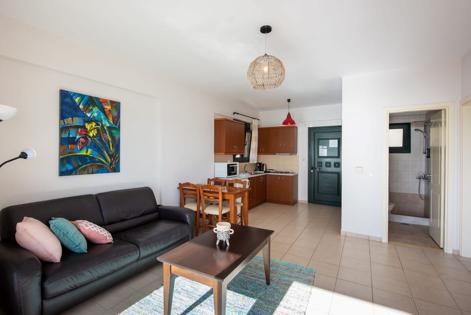 Panoramic Suite, 1 Bedroom, Sea View, Poolside (2nd Floor B1/B2) | Private kitchen | Espresso maker, coffee/tea maker, fridge, stovetop