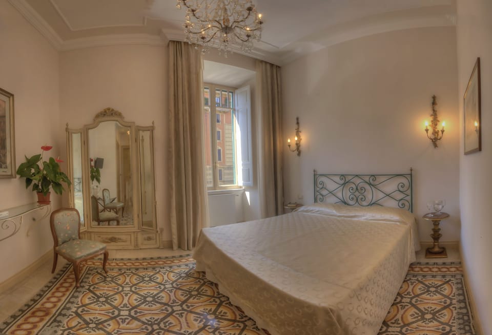 Superior Double Room (Elisabetta) | Premium bedding, down comforters, in-room safe, desk