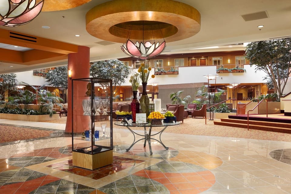 Embassy Suites by Hilton E Peoria Riverfront Conf Center Hotel in East Peoria