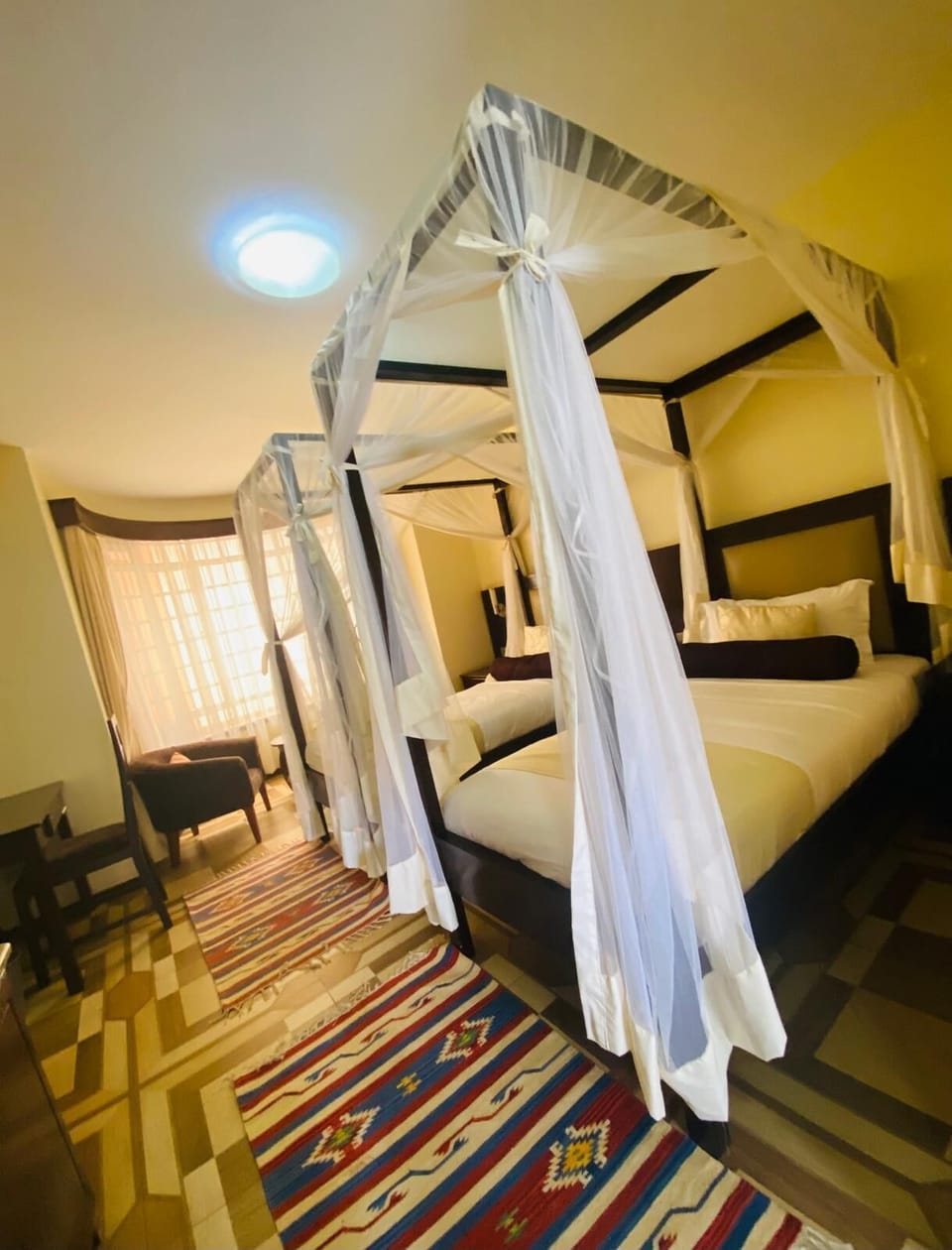 Standard Twin Room | Egyptian cotton sheets, premium bedding, down comforters, in-room safe