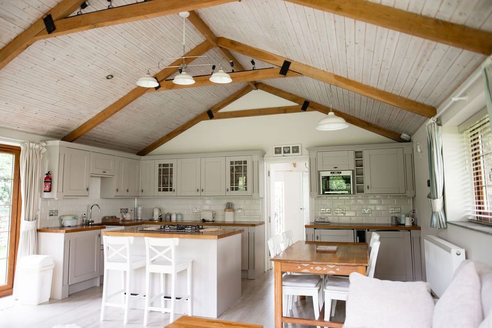 Bungalow, Ensuite | Private kitchen