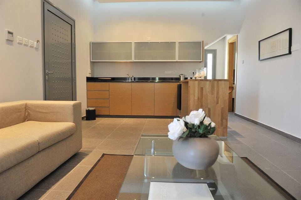 Villa, 1 Bedroom, Jetted Tub, Poolside | Egyptian cotton sheets, minibar, in-room safe, desk